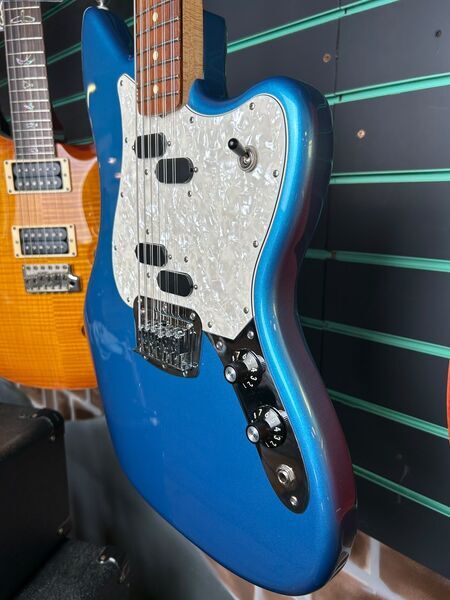 Fender Alternate Reality Electric XII Lake Placid Blue 2019 12 String Guitar | blue, image 5 of 5