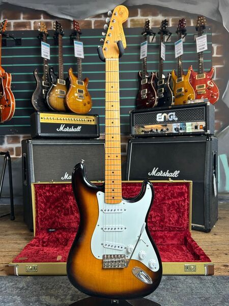Fender American Original '50s Stratocaster 2-Colour Sunburst 2017Guitar | sunburst, image 1 of 5
