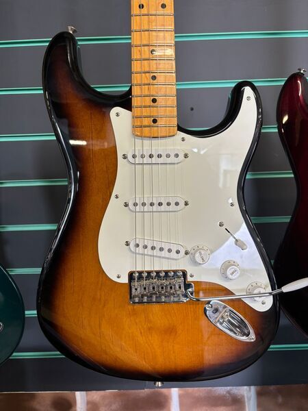 Fender American Original '50s Stratocaster 2-Colour Sunburst 2020 Electric Guita | sunburst, image 2 of 5