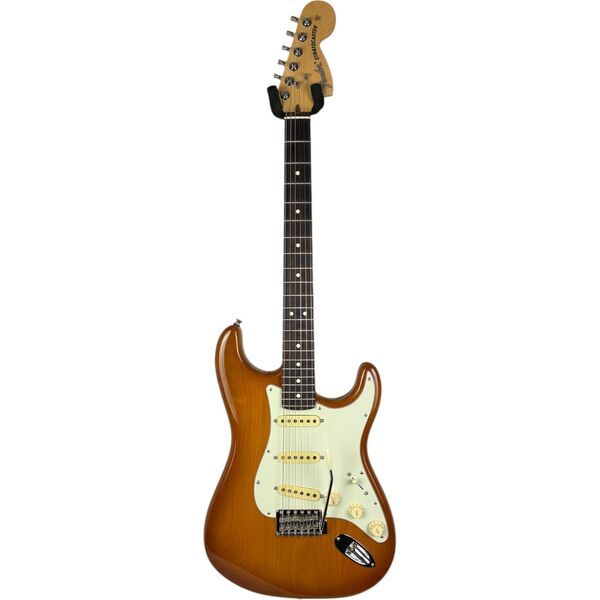 Fender American Performer Stratocaster 2023 - Honey Burst | Honey Burst, image 2 of 4