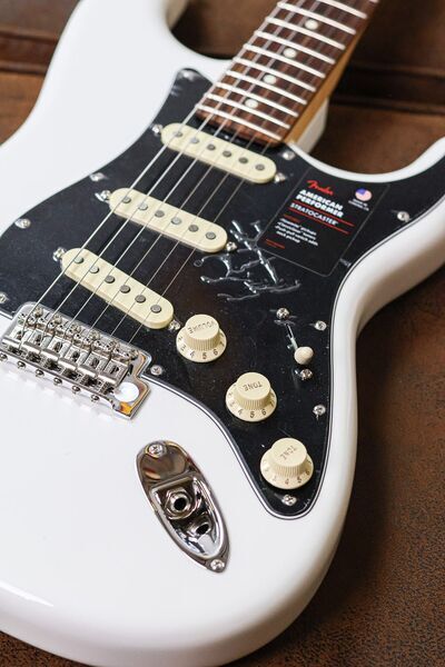 Fender American Player Performer Stratocaster | Arctic White | Arctic White, image 5 of 5