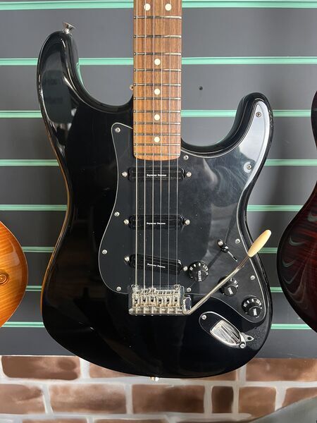 Fender American Standard Stratocaster Shawbucker HSS Black 2016 Modified | black, image 4 of 5