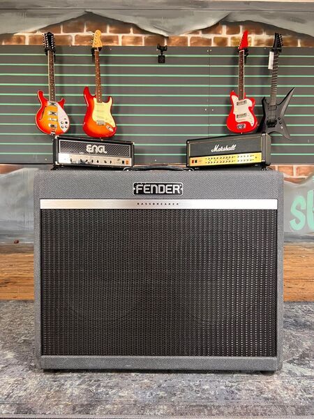 Fender Bassbreaker 1830 Watt 2x12” Combo Valve Guitar Amplifier | Original, image 1 of 5