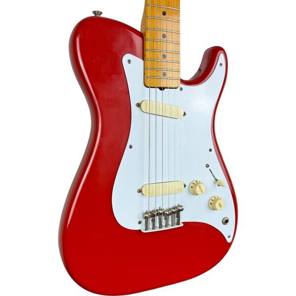 Fender Bullet 1 1981-1983 - Dakota red | red, image 2 of 5