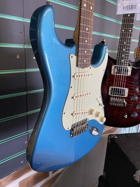 Fender Classic Series '60s Stratocaster Lake Placid Blue 2015 Electric Guitar | blue, image 5 of 5