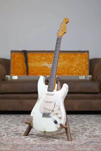 Fender Custom Shop '59 Stratocaster Heavy Relic | white | white, image 1 of 5