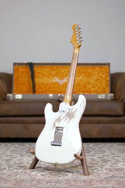 Fender Custom Shop '59 Stratocaster Heavy Relic | white | white, image 2 of 5