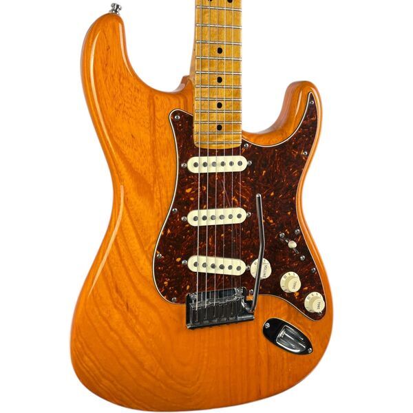 Fender Custom Shop Deluxe Stratocaster 2010 - Natural | Natural, image 2 of 5