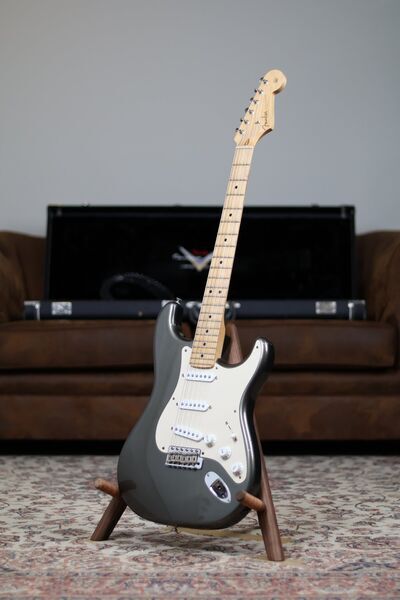 Fender Custom Shop Strat Eric Clapton Signature 2009 | Grey | grey, image 1 of 5