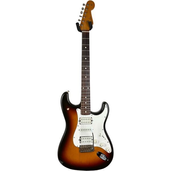 Fender Japan 60s Reissue Stratocaster 1991-1992 - Sunburst | sunburst, image 2 of 4