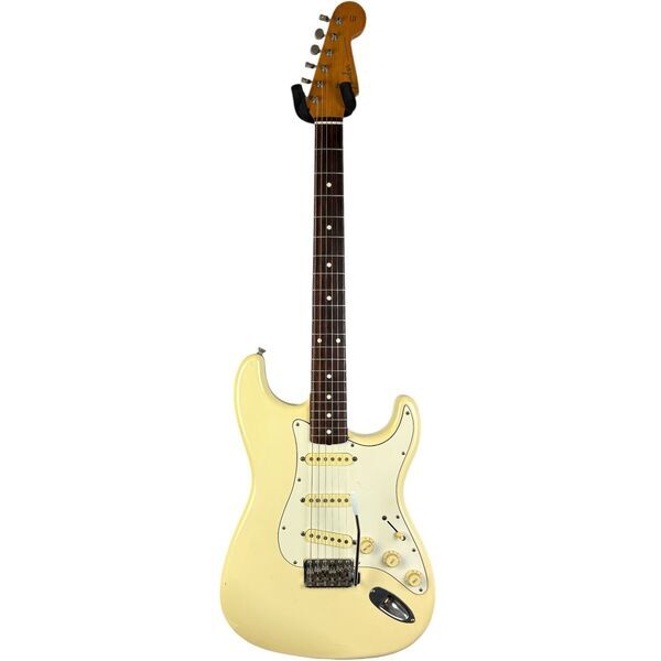 Fender Japan 62 Reissue Stratocaster 1993-1994 - Vintage White | Vintage White, image 3 of 5