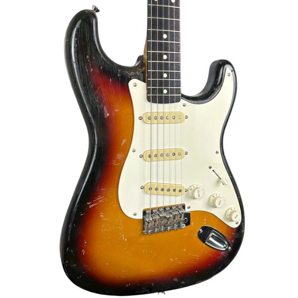 Fender Japan 62 Reissue Stratocaster 1994-1995 - Sunburst | sunburst, image 2 of 5