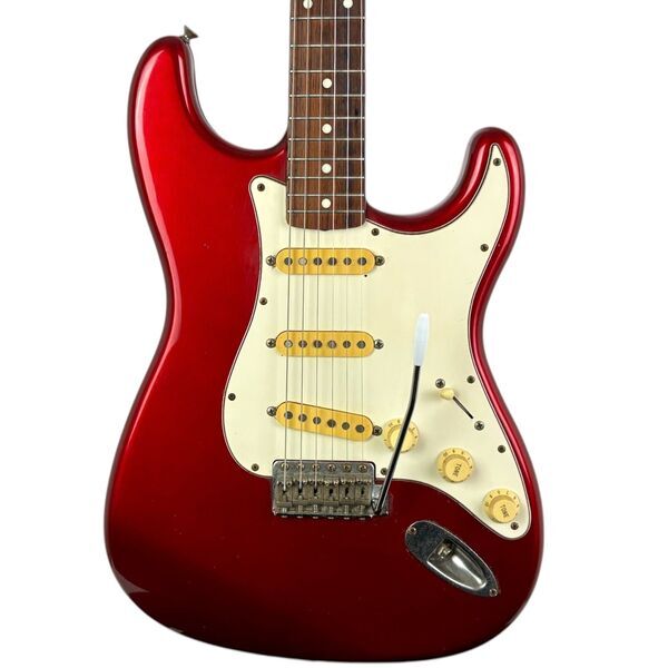 Fender Japan 62 Reissue Stratocaster 1993-1994 - Candy Apple Red | Candy Apple Red, image 1 of 5