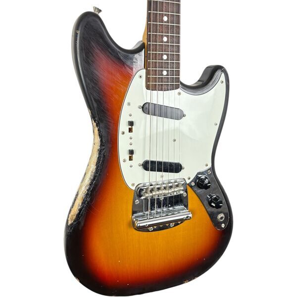Fender Japan 69 Reissue Mustang 2005 | sunburst, image 2 of 5