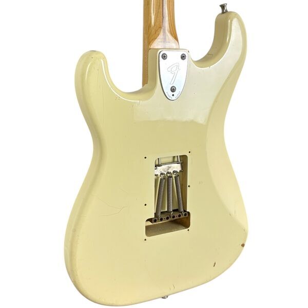 Fender Japan 72 Reissue Stratocaster 1984-1987 | vintage white, image 5 of 5