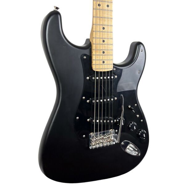 Fender Japan Hybrid II Stratocaster 2022 - Matte Black | mat sort, image 2 of 5