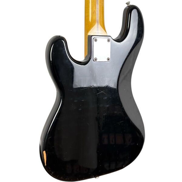 Fender Japan Precision Bass 2006-2008 - Black | černá, image 5 of 5