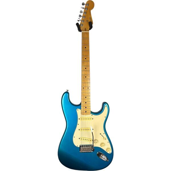 Fender Japan ST-43J Stratocaster 1993-1994 - Lake Placid blue | blue, image 3 of 5