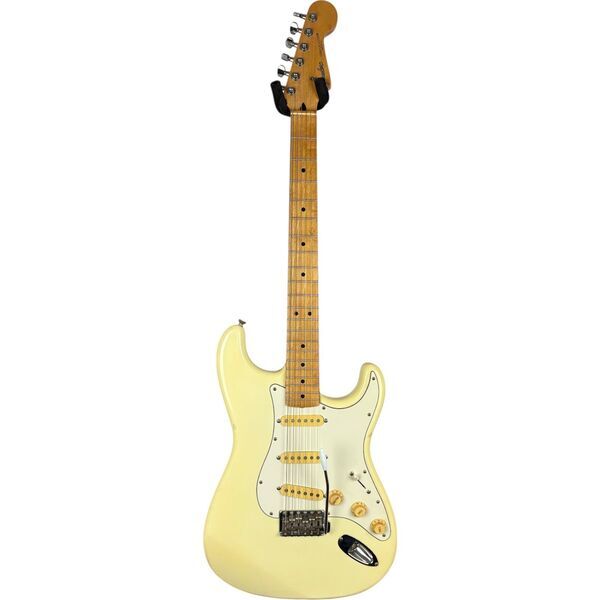 Fender Japan ST-45 Stratocaster 2004-2005 - Vintage White | Vintage White, image 2 of 4