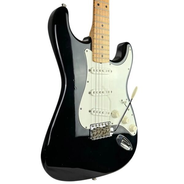Fender Japan Standard Stratocaster 1993-1994 - Black - Vintage | Vintage, image 1 of 4