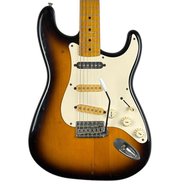 Fender Japan Stratocaster 1993-1994 | sunburst, image 1 of 5