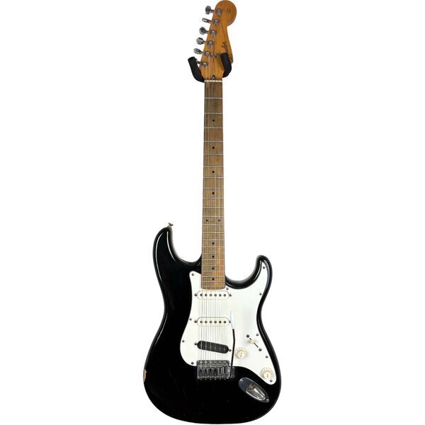Fender Japan Stratocaster - Black | černá, image 2 of 4
