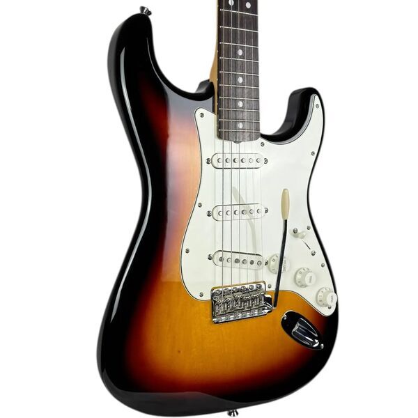 Fender Japan Traditional 60s II Stratocaster 2021 - Sunburst | sunburst, image 1 of 4
