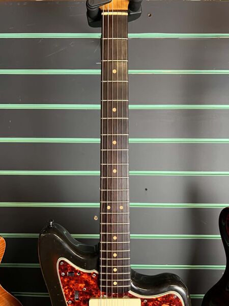 Fender Jazzmaster 3-Color Sunburst 1965 Vintage Electric Guitar | Sunburst Vintage, image 5 of 5
