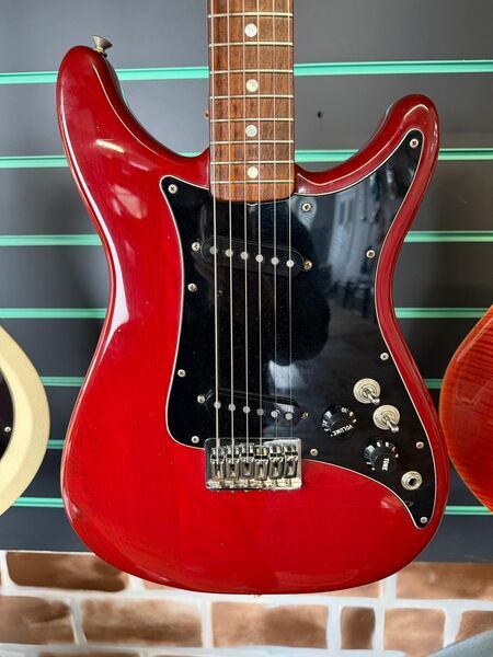 Fender Lead II USA 1981/82 Wine Red Electric Guitar | wine red, image 3 of 5