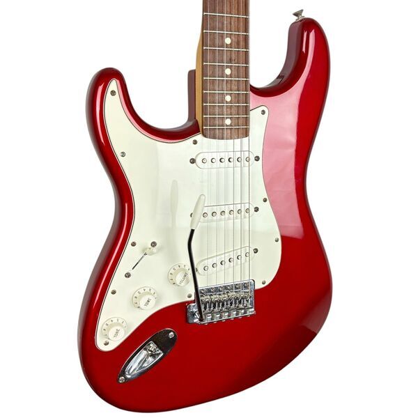 Fender México лява ръка Stratocaster 2008 - Candy Apple червен | candy червено, image 2 of 5