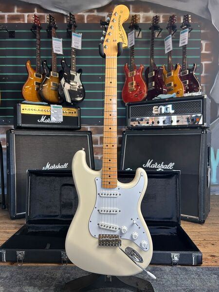 Fender MIJ ST68 Stratocaster Vintage White 2014 Electric Guitar | Vintage White, image 1 of 5