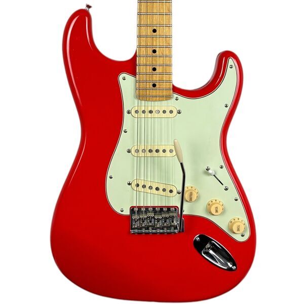Fender MOD Stratocaster 2011 - Fiesta Red Nitro | Fiesta Red Nitro, image 1 of 5
