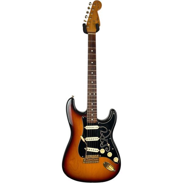Fender Stevie Ray Vaughan Signature Stratocaster 1992 - Sunburst | sunburst, image 3 of 5