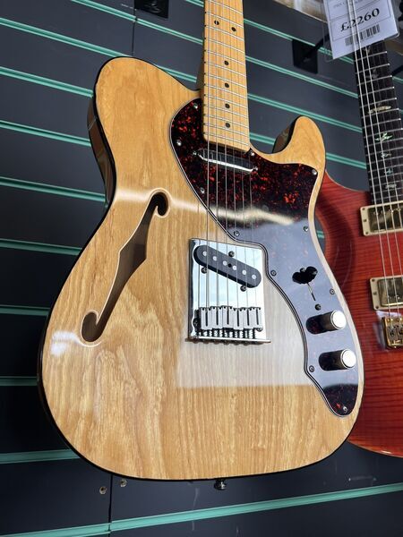 Fender Thinline Telecaster Natural 2001 Semi-Hollow Electric Guitar | Natural, image 3 of 5