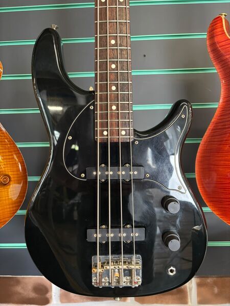 Fender Urge Stu Hamm Black Electric Bass Guitar | black, image 2 of 5