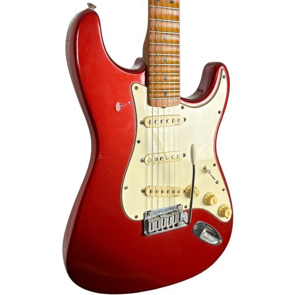 Fender USA Yngwie Malmsteen Signature Stratocaster 1991 - Candy Apple red | candy red, image 2 of 5