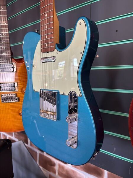 Fender Vintera '60s Modified Telecaster Lake Placid Blue 2020 Electric Guitar | blue, image 5 of 5