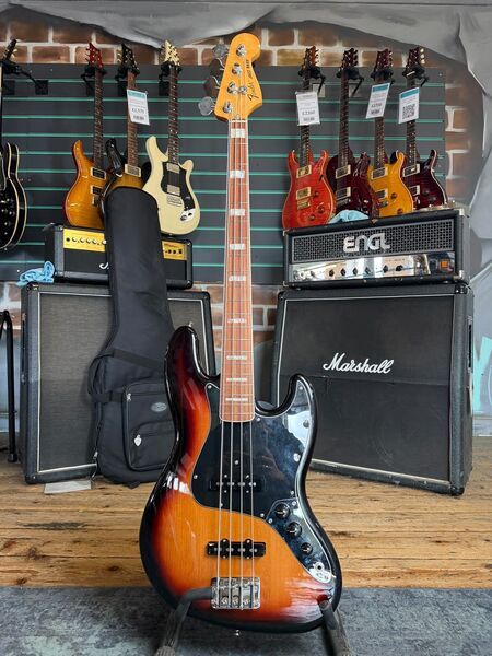 Fender Vintera '70s Jazz Bass 3-Colour Sunburst 2020 Electric Bass | sunburst, image 1 of 5