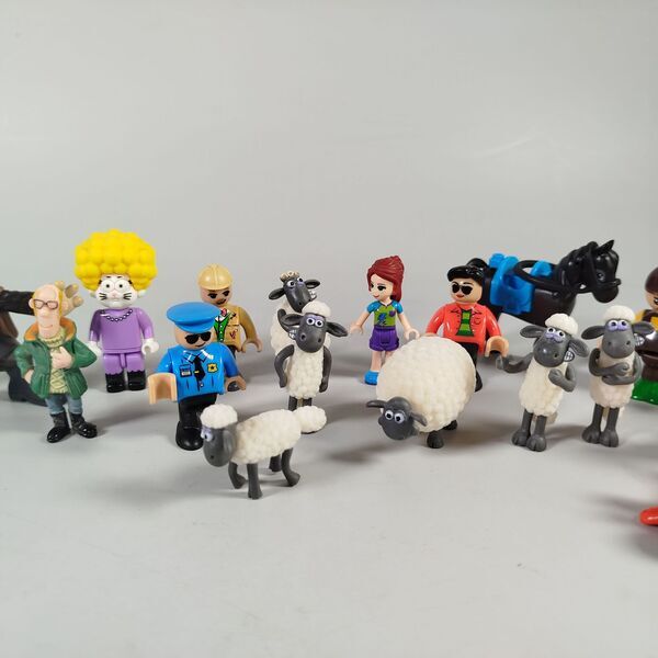 Figurenmix 19er Set | multicolored 2