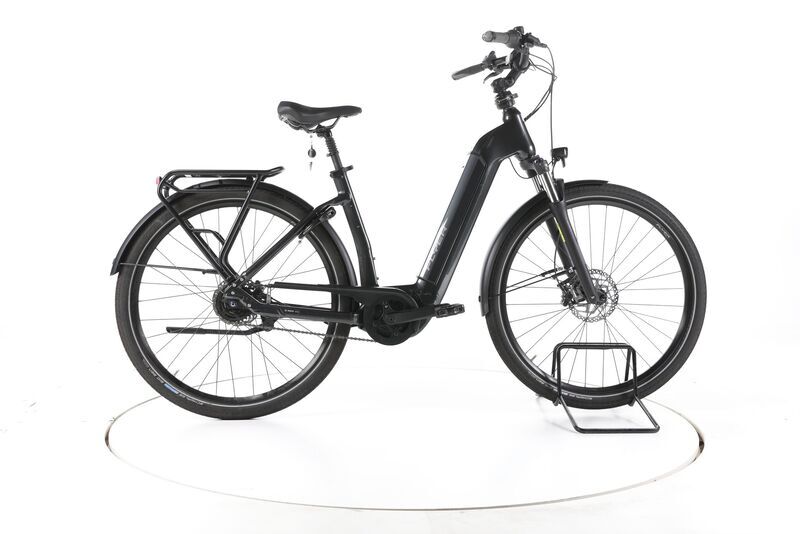 FLYER GoTour 6 2022 | černá | 28" | 49 cm | 500 - 3000 km, image 1 of 5
