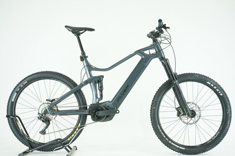Flyer Uproc 3 (2022) | Diamant | grau | 27.5" | 51 cm | XL | 1500 - 2000 km 1