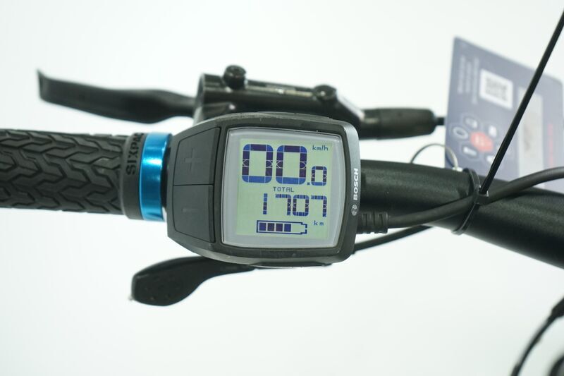 Flyer Uproc 3 (2022) | Diamant | grau | 27.5" | 51 cm | XL | 1500 - 2000 km 4