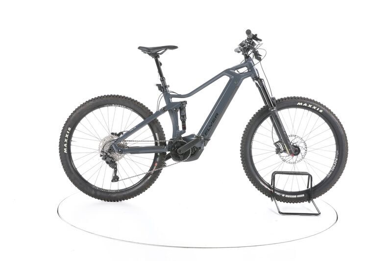 FLYER Uproc3 4.10 2022 | šedá | 27,5" | 44 cm | 500 - 3000 km, image 1 of 5