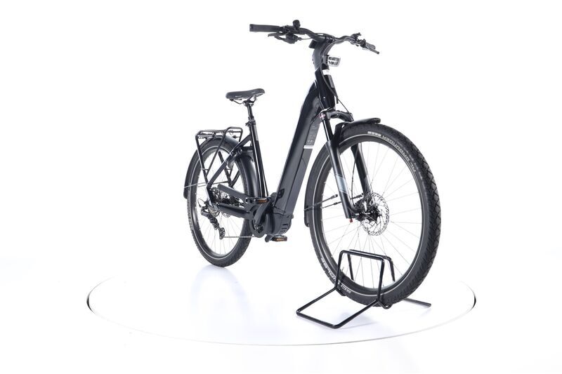 Flyer Upstreet 7.10 (2023) | Low Entry | black gloss | 28" | L | < 100 km 3