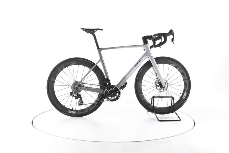 Focus Izalco MAX 9.0 2025 | šedá | 28" | 54 cm, image 1 of 5