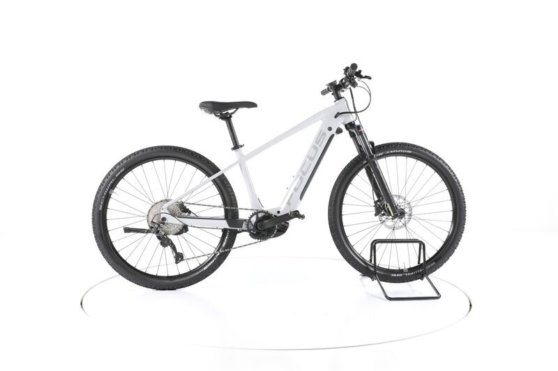 Focus Jarifa² 6.7 (2022) | Diamant | weiß | 29" | 40 cm | S | 100 - 500 km 1