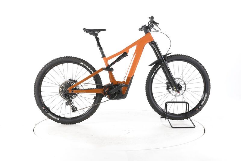 Focus SAM² 6.7 2023 | orange | 29" | 39 cm | 500 - 3000 km, image 1 of 5