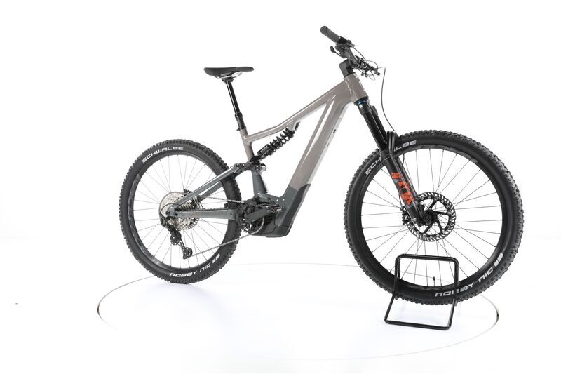 Focus Sam² 6.8 (2023) | Diamant | grau | 29" | 45 cm | L | 500 - 3000 km | 750 Wh 2