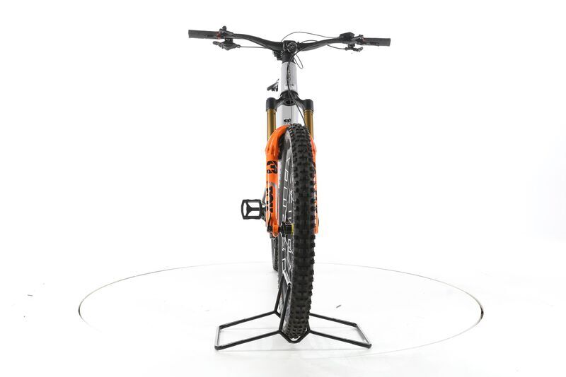 Focus Sam² 6.9 2024 | grey | 29" | < 500 km 3