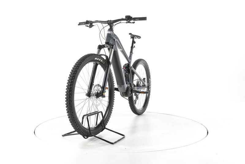 Focus Thron² 6.7 2022 | šedá | 29" | 45 cm | 500 - 3000 km, image 5 of 5